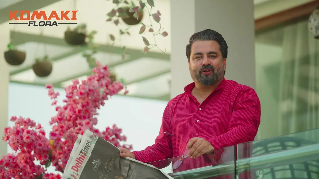 Still from the Komaki Flora film